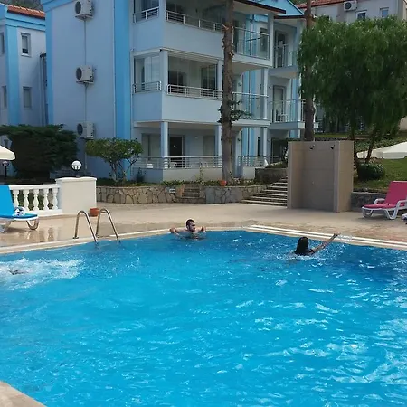 Hotel Daisy Garden 3*