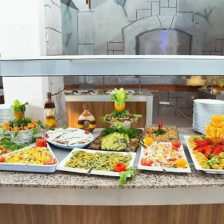 Daisy Garden Hotel 3*